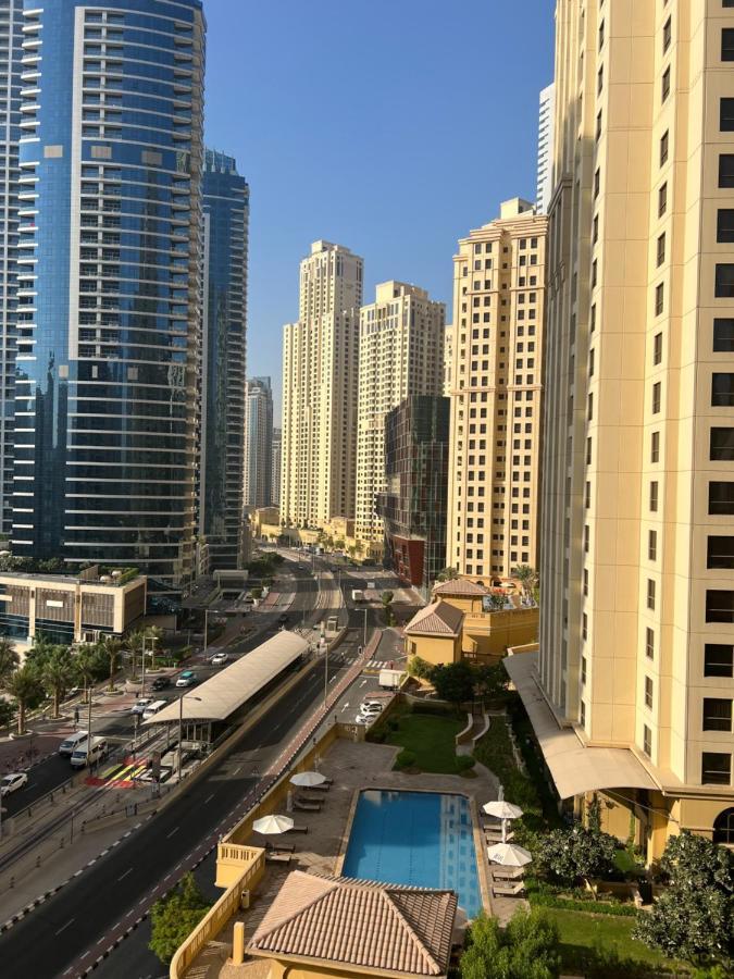 دبي Lunar Hostel Plus المظهر الخارجي الصورة
