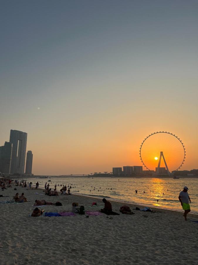 دبي Lunar Hostel Plus المظهر الخارجي الصورة