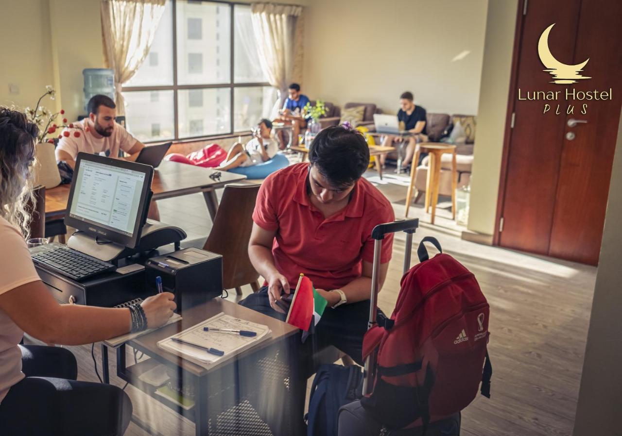 دبي Lunar Hostel Plus المظهر الخارجي الصورة