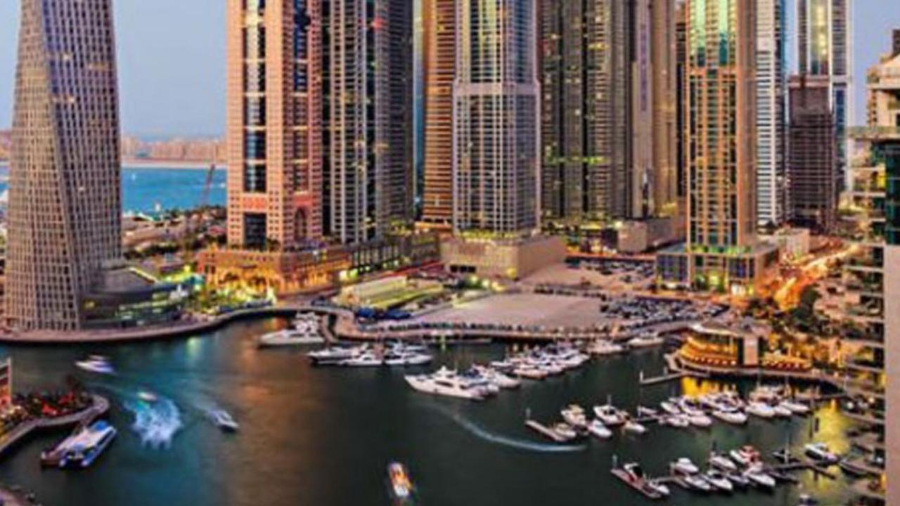 دبي Lunar Hostel Plus المظهر الخارجي الصورة