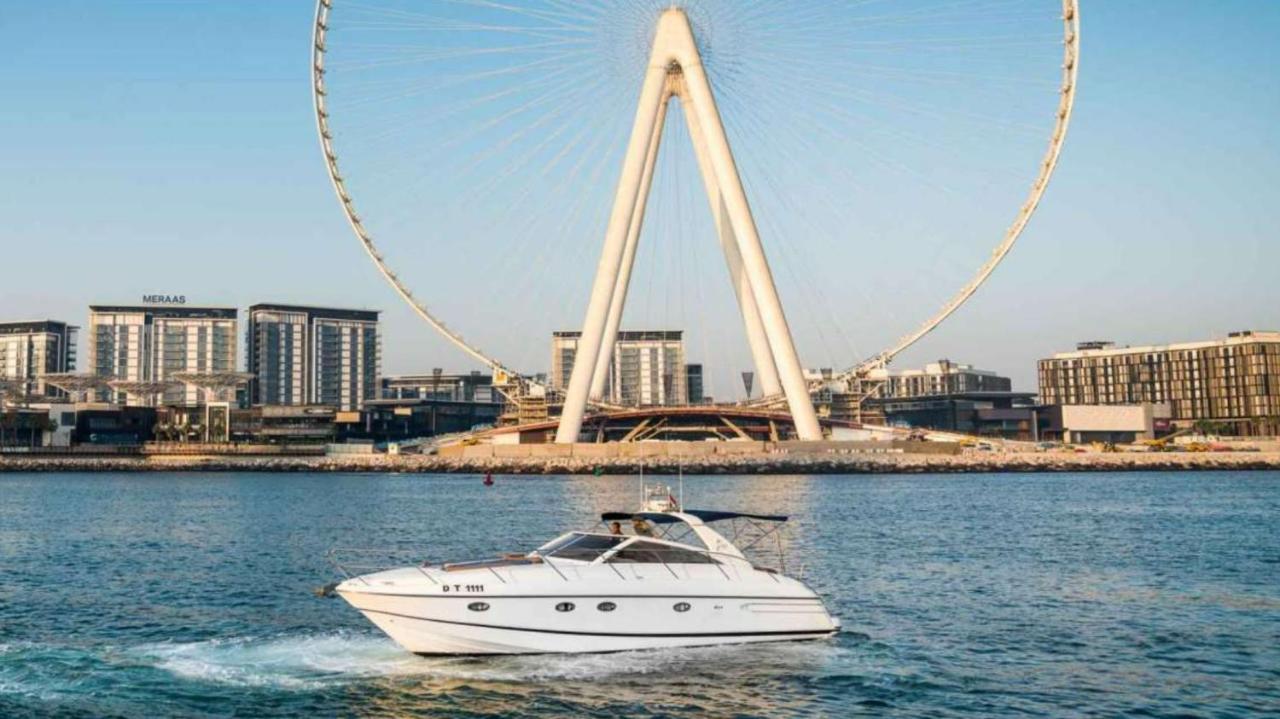 دبي Lunar Hostel Plus المظهر الخارجي الصورة